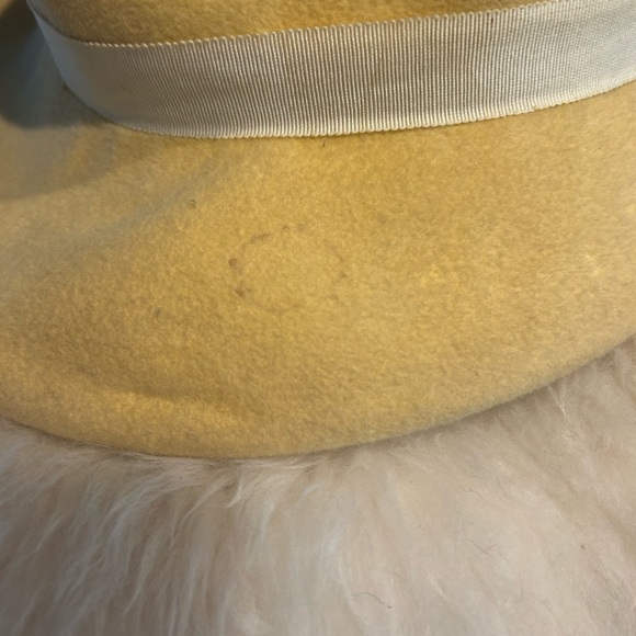 Eugenia Kim Yellow felt hat with leather flower - Picture 3 of 6